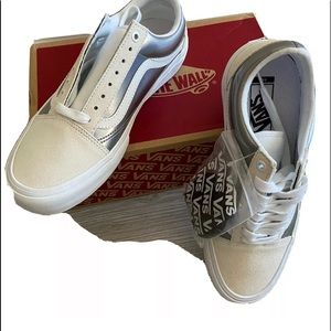 New Vans Of the Wall Old Skool Pro, White and Silver, US Men Size 7.5
